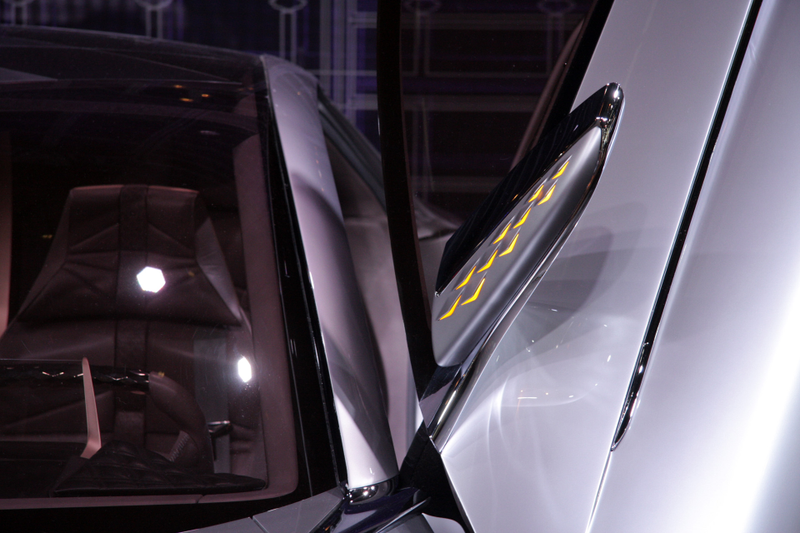Illustration for article titled Don't Laugh, This Citroen With Insane Doors Is Actually Close To Reality